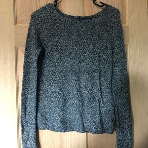 Cute fall AE sweater